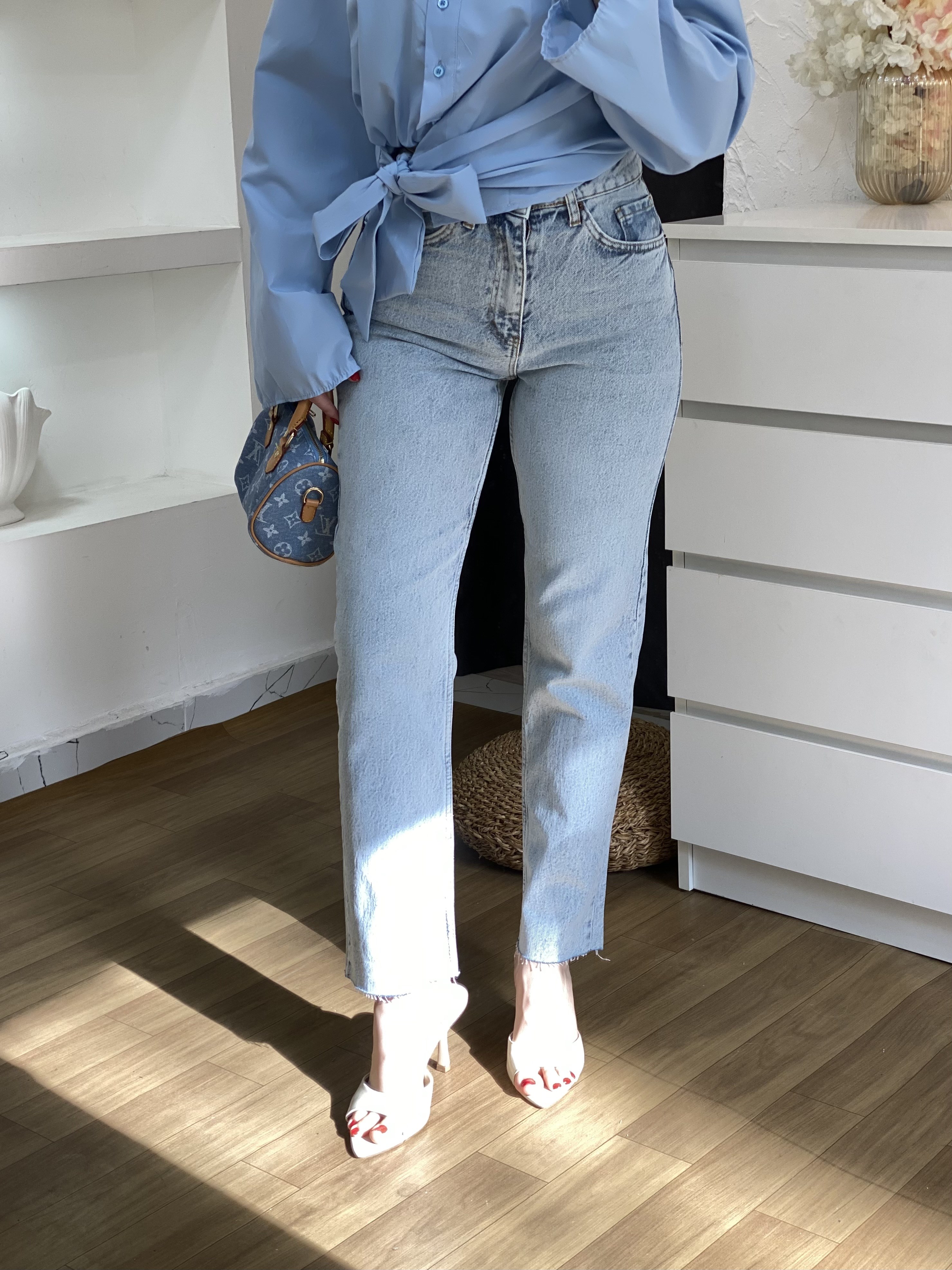 Buz Mavi Yüksek Bel Boyfit Jean