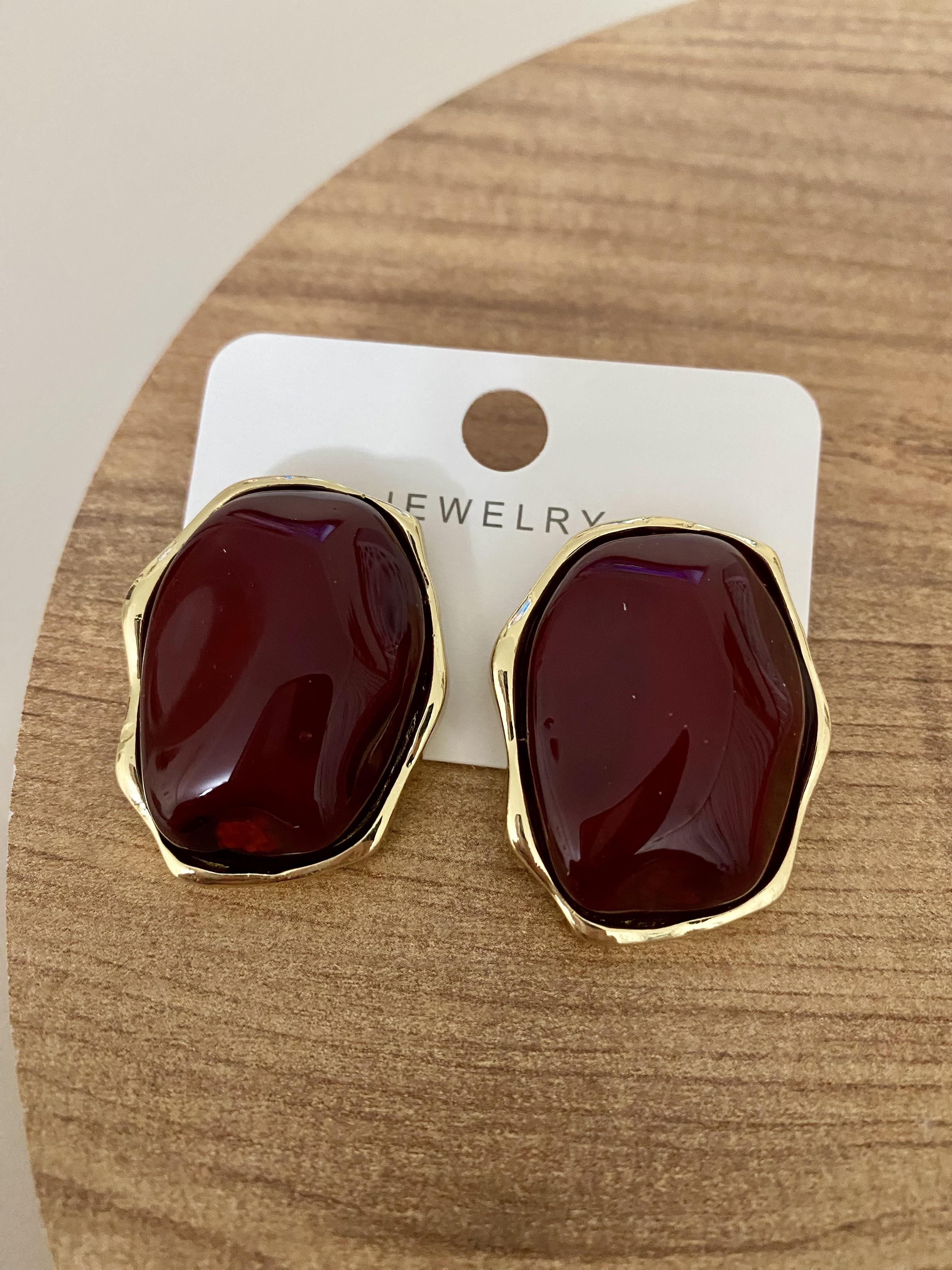 Gold Bordo Mineli Geometrik Küpe 