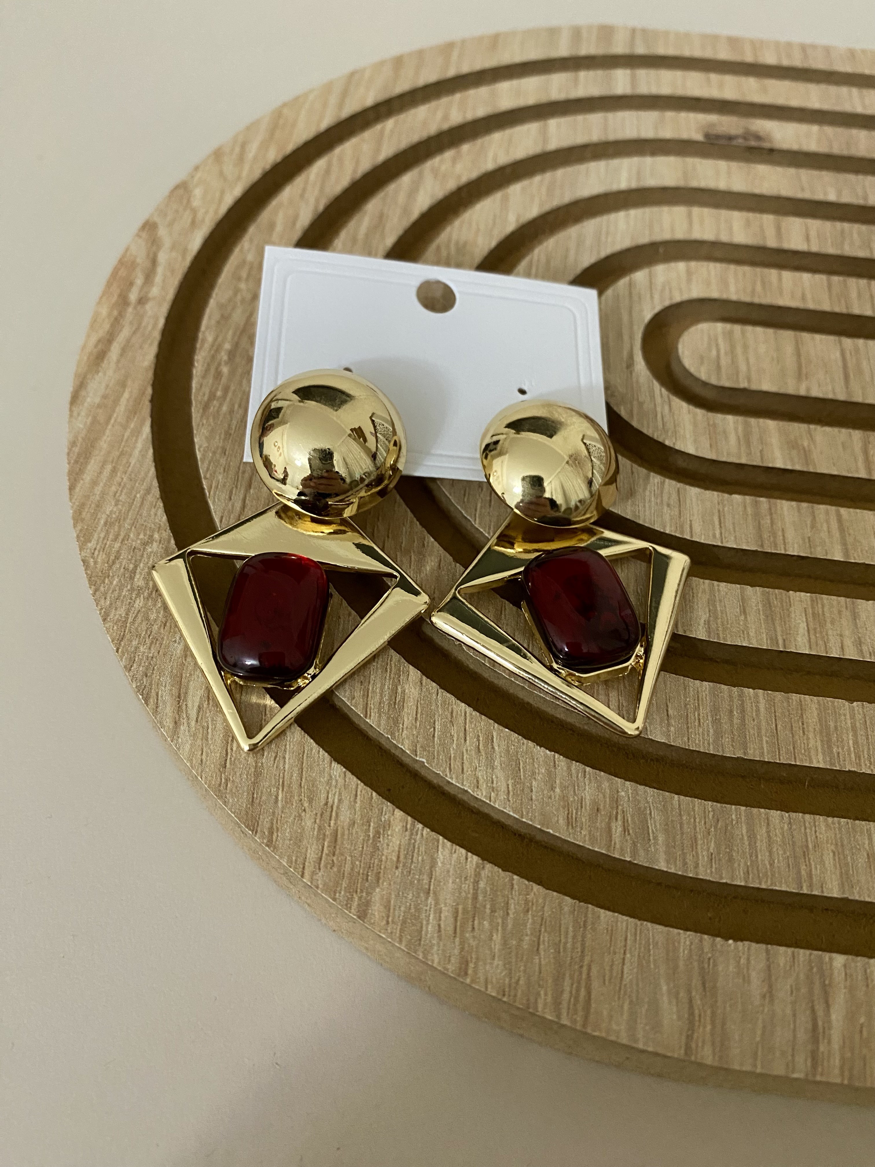 Gold Geometrik Taşlı Küpe 