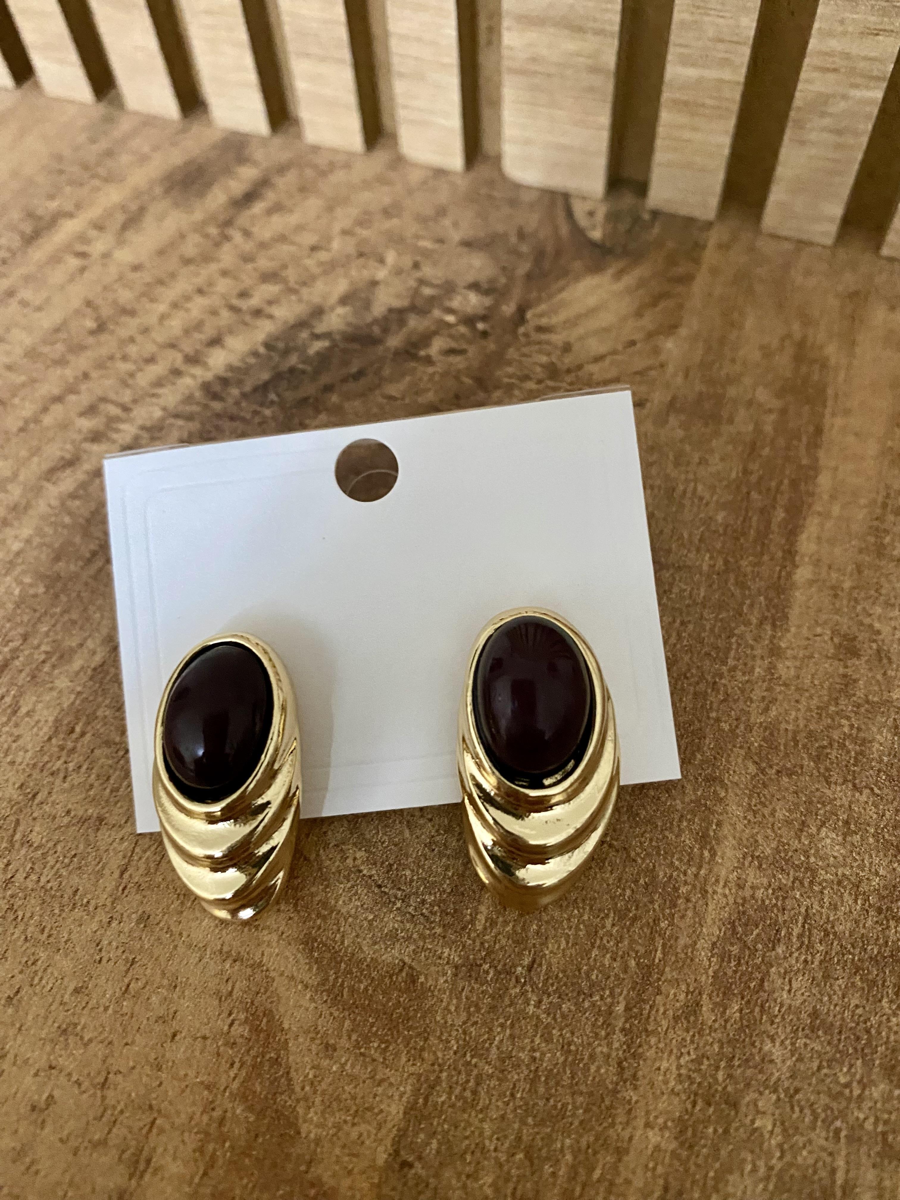 Gold Siyah Taşlı Marka Model Küpe