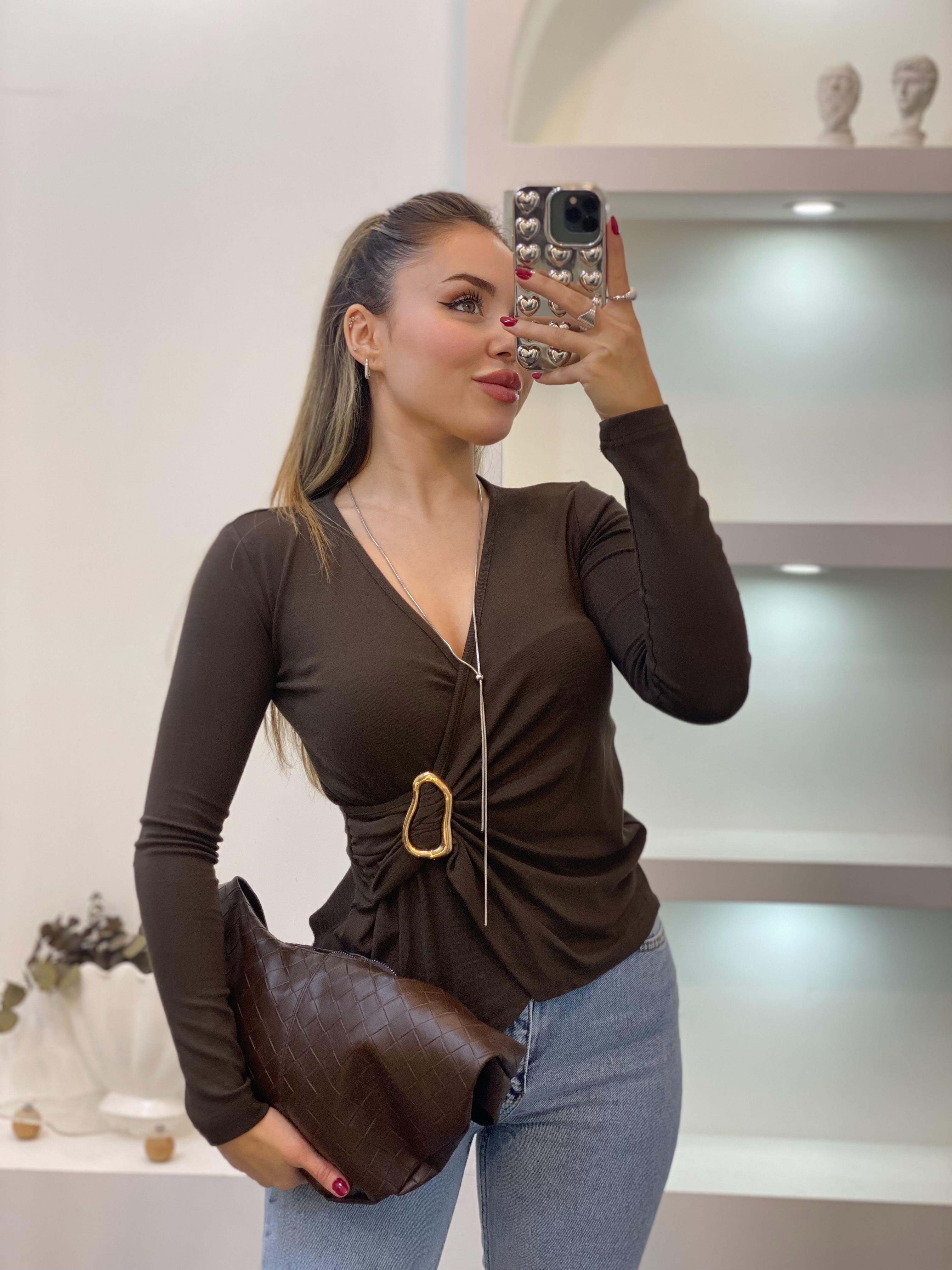 Kahve Gold Broşlu Bluz