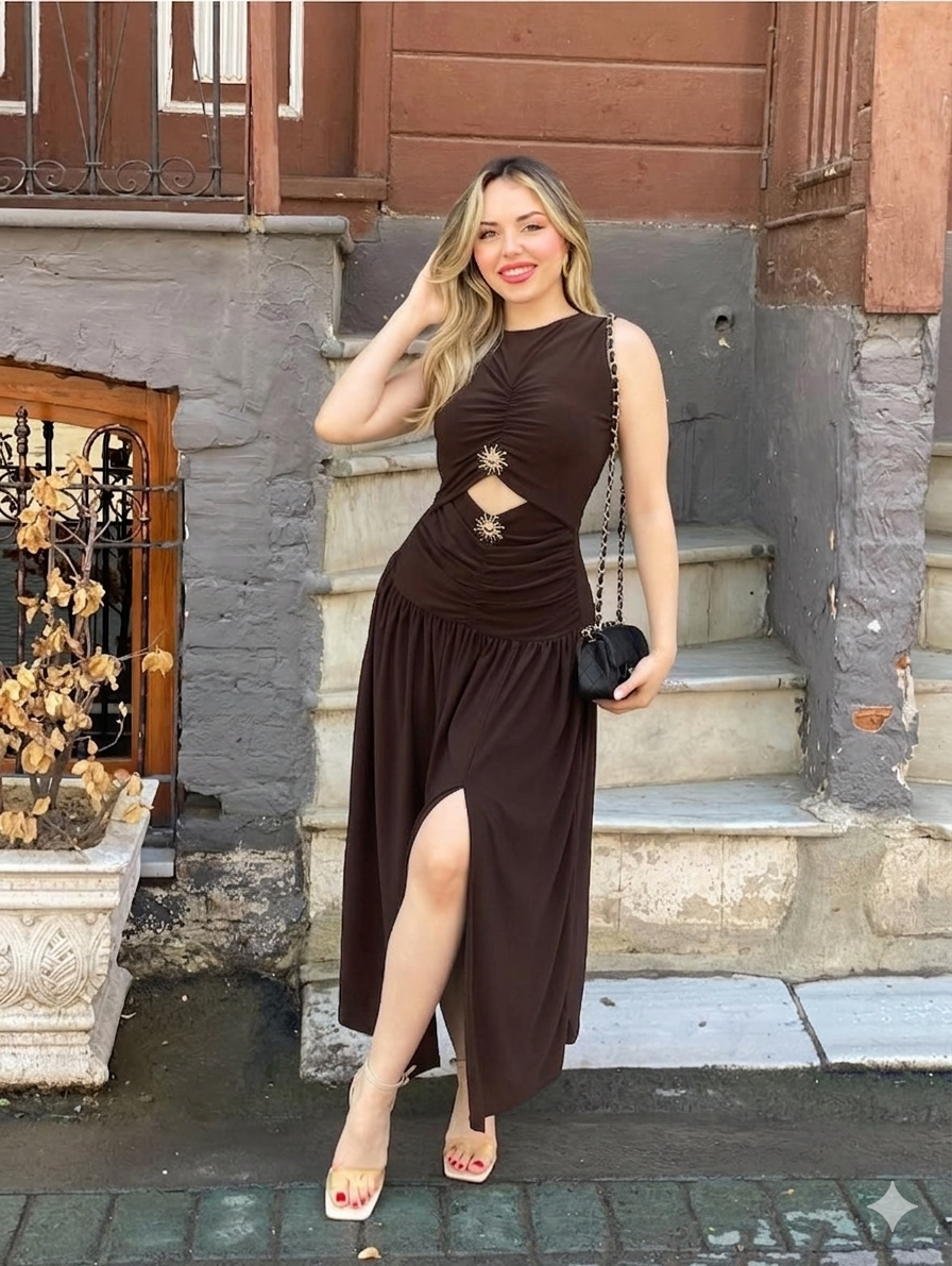 Kahve Güneş Aksesuarlı Likralı Sandy Elbise
