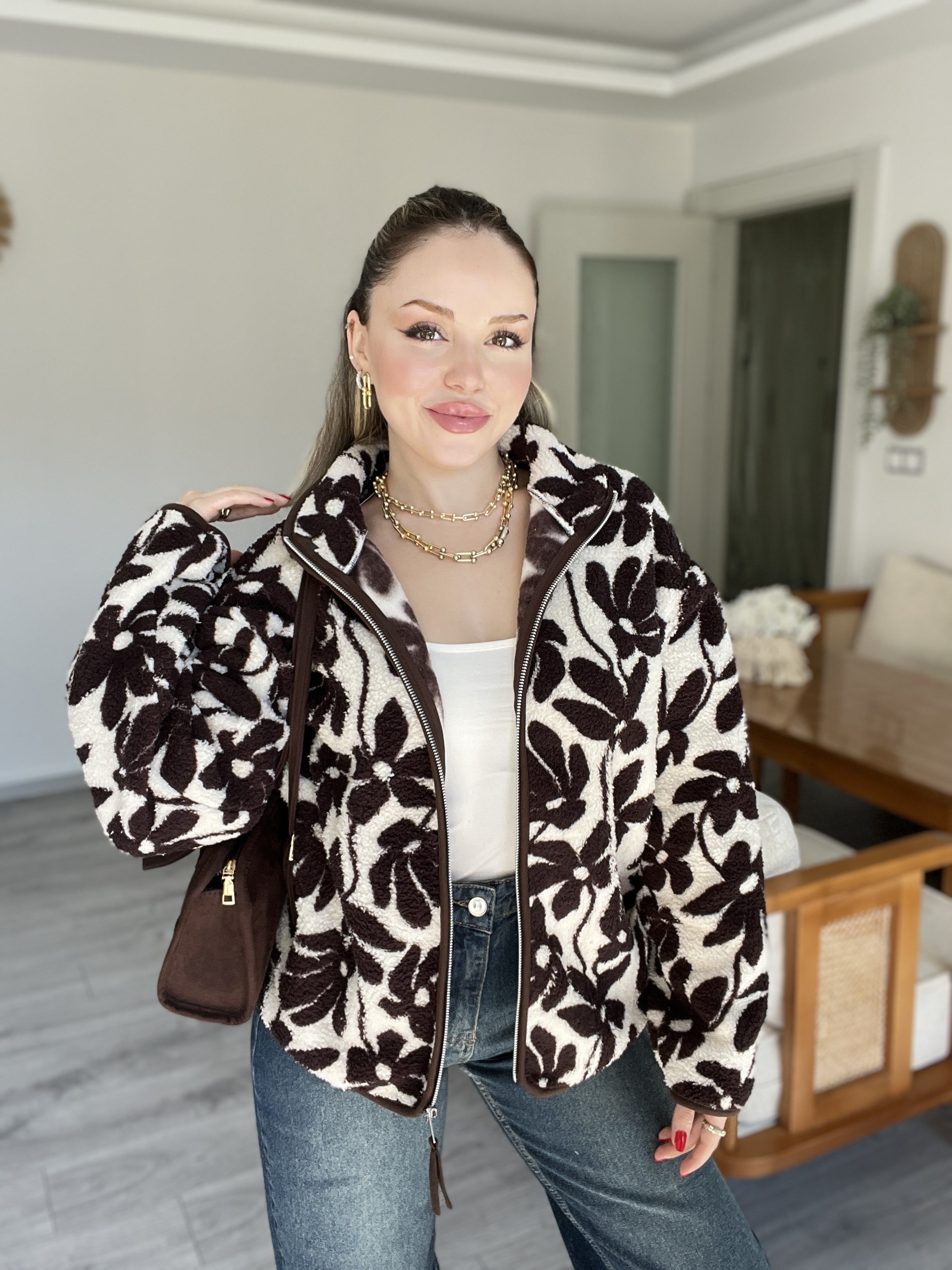 Kahve Papatya Desen Polar Fermuarlı Hırka