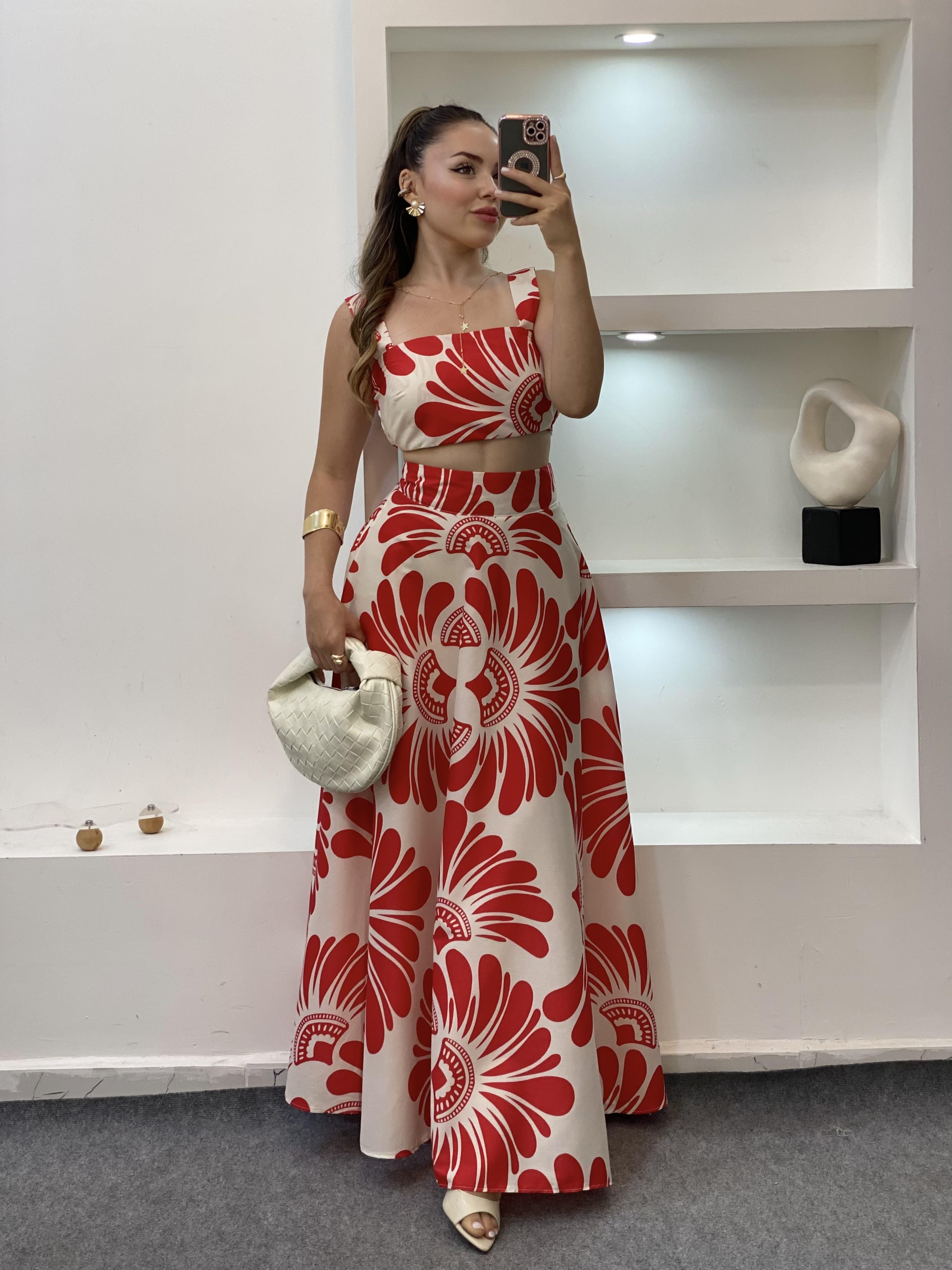 Kırmızı Desenli Premium Kalite Crop Bluz Etek Takım