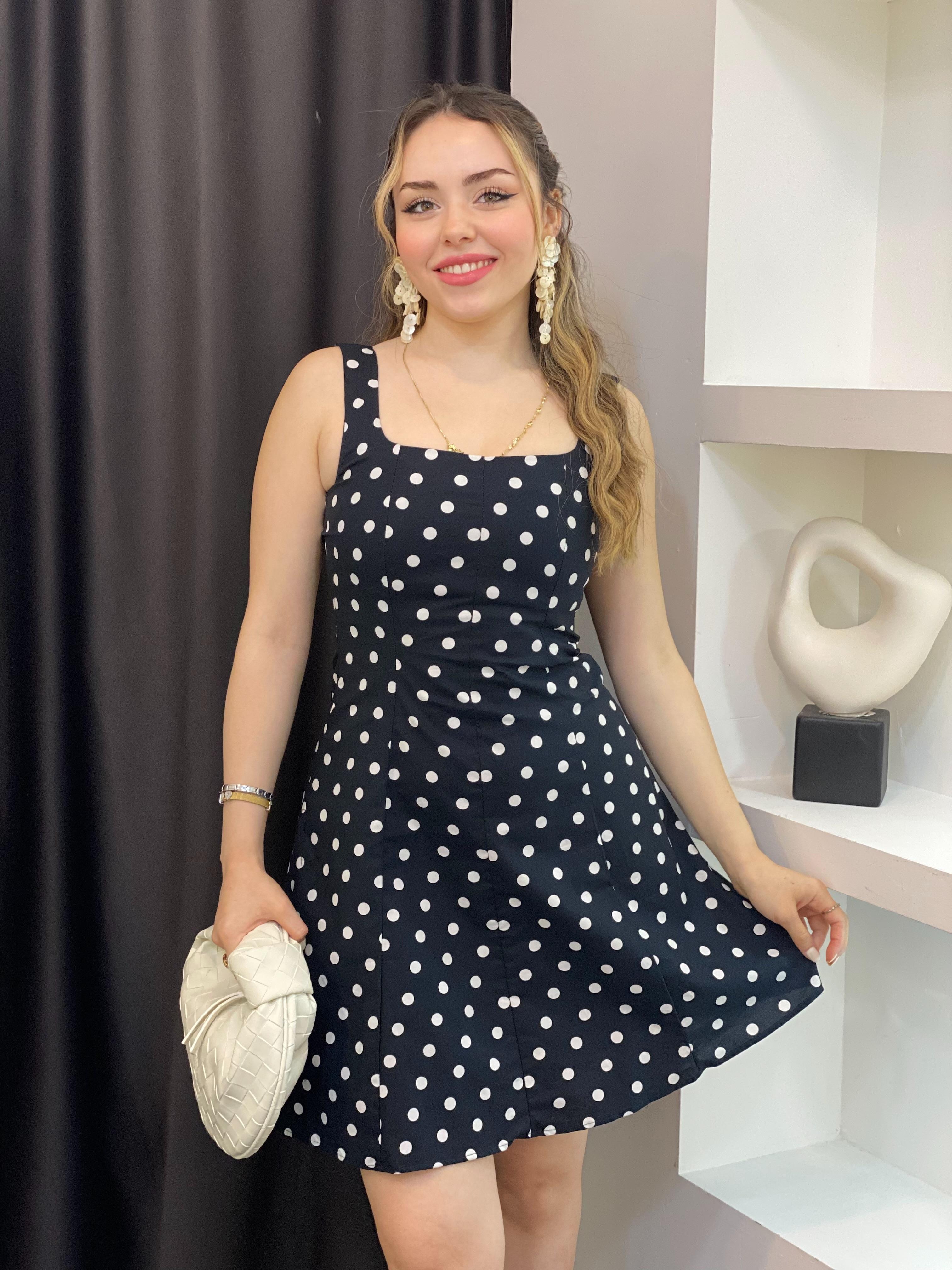 Orj Marka Puantiyeli Sandık Yaka Elbise