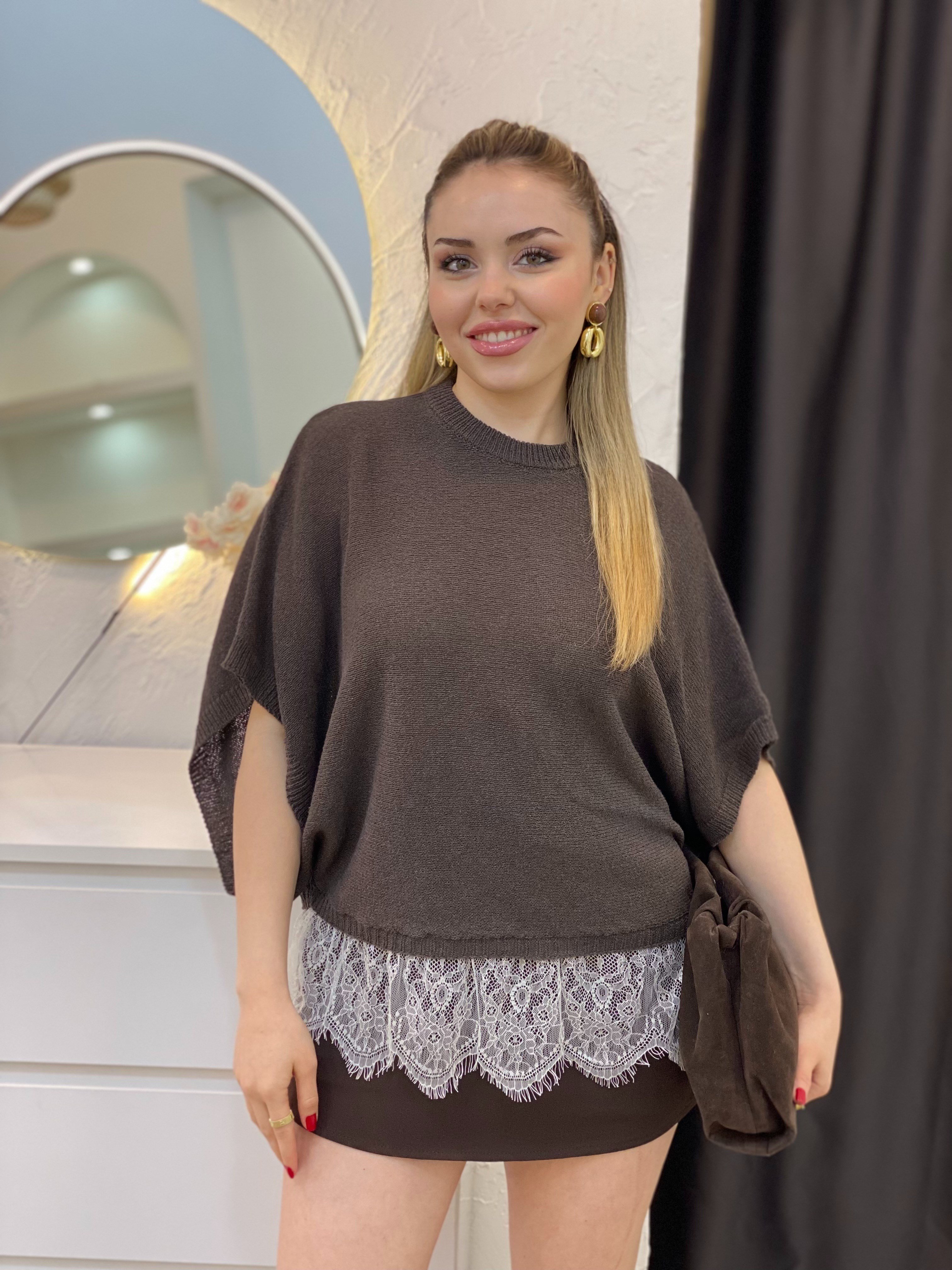 Q Marka Kahve Dantel Detaylı Triko Bluz