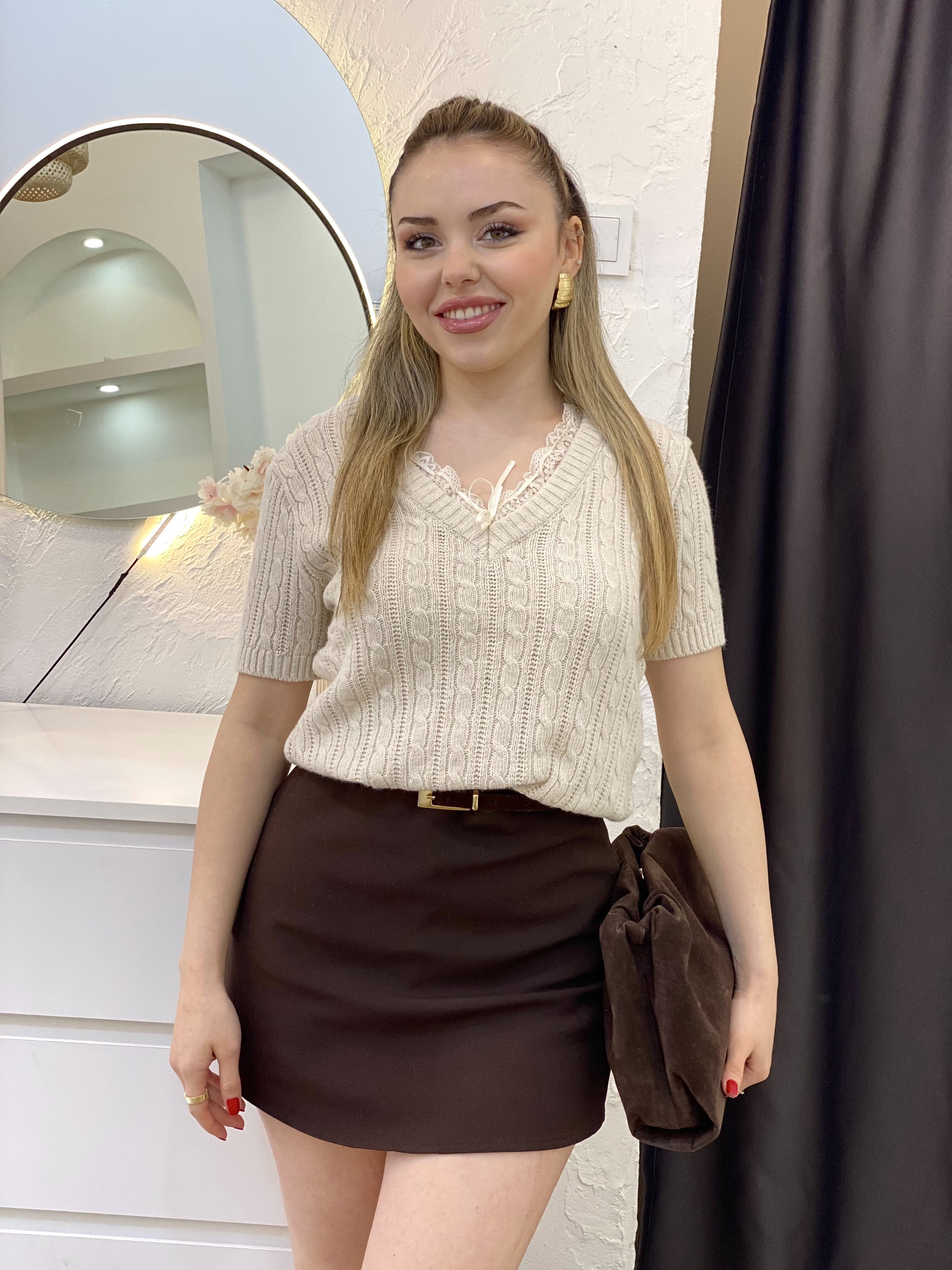 Q Marka Premium Bej Renk Dantel Yaka Triko