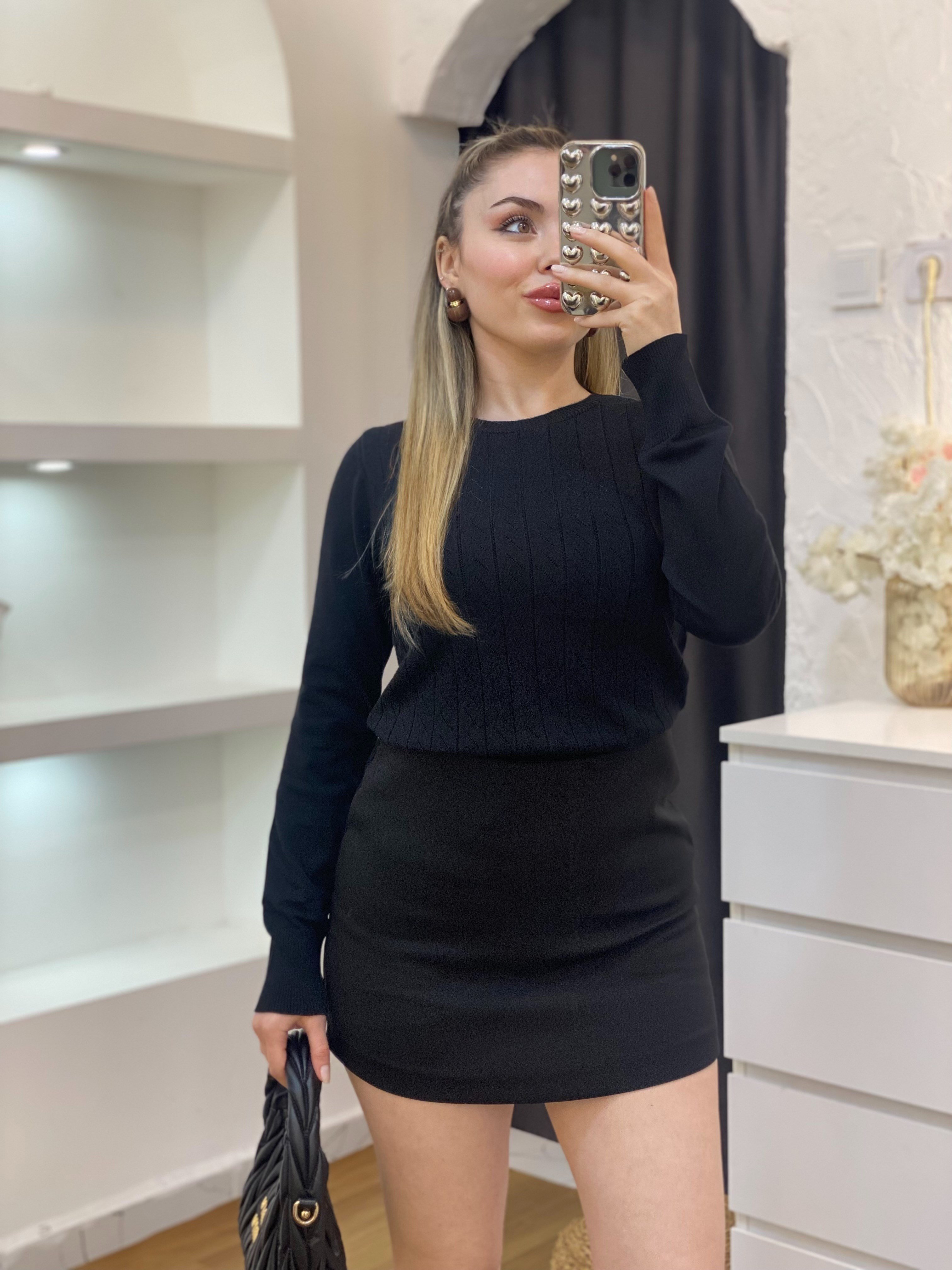 Siyah Desenli Triko Bluz