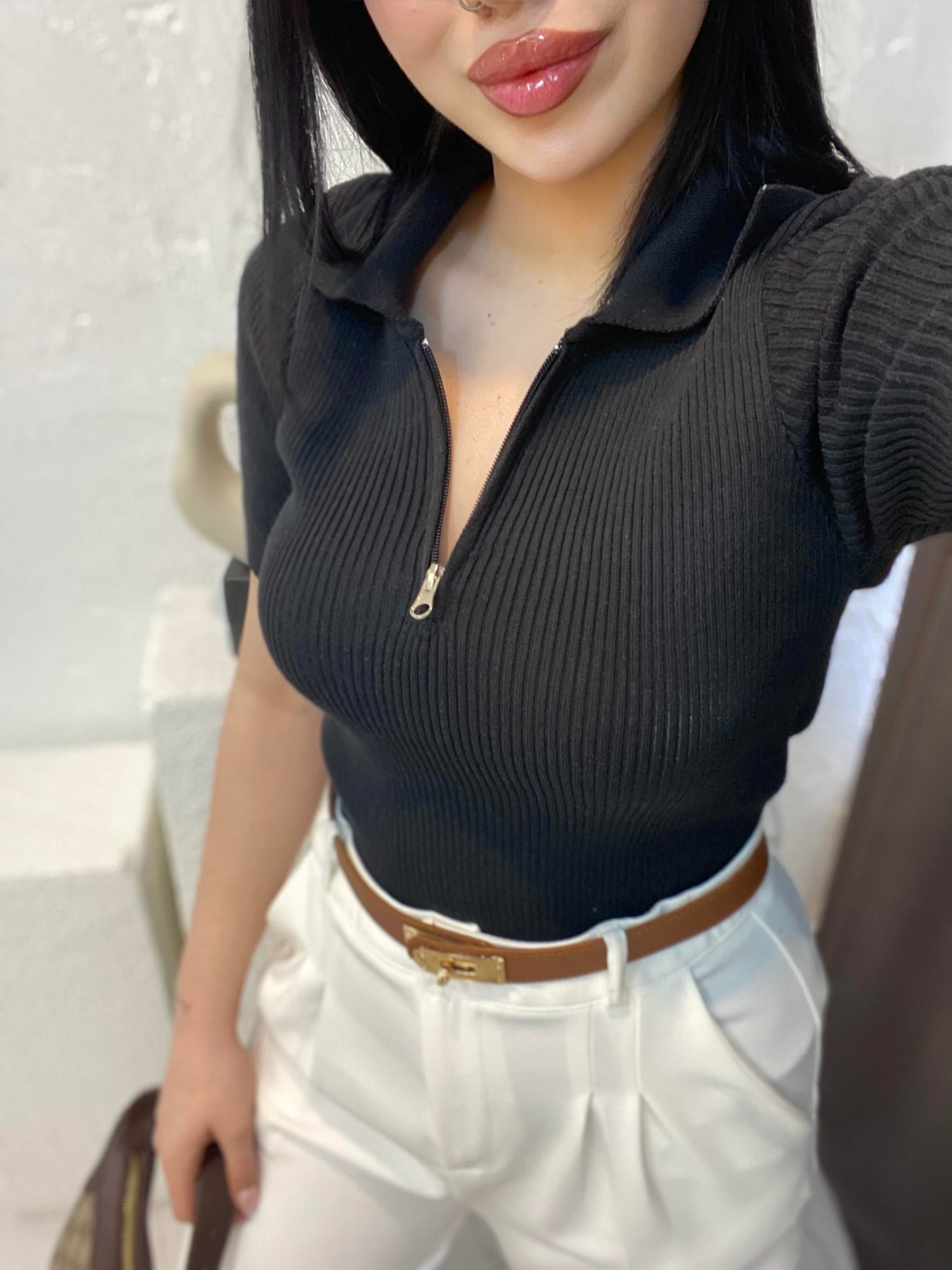 Siyah Polo Yaka Fermuarlı Triko