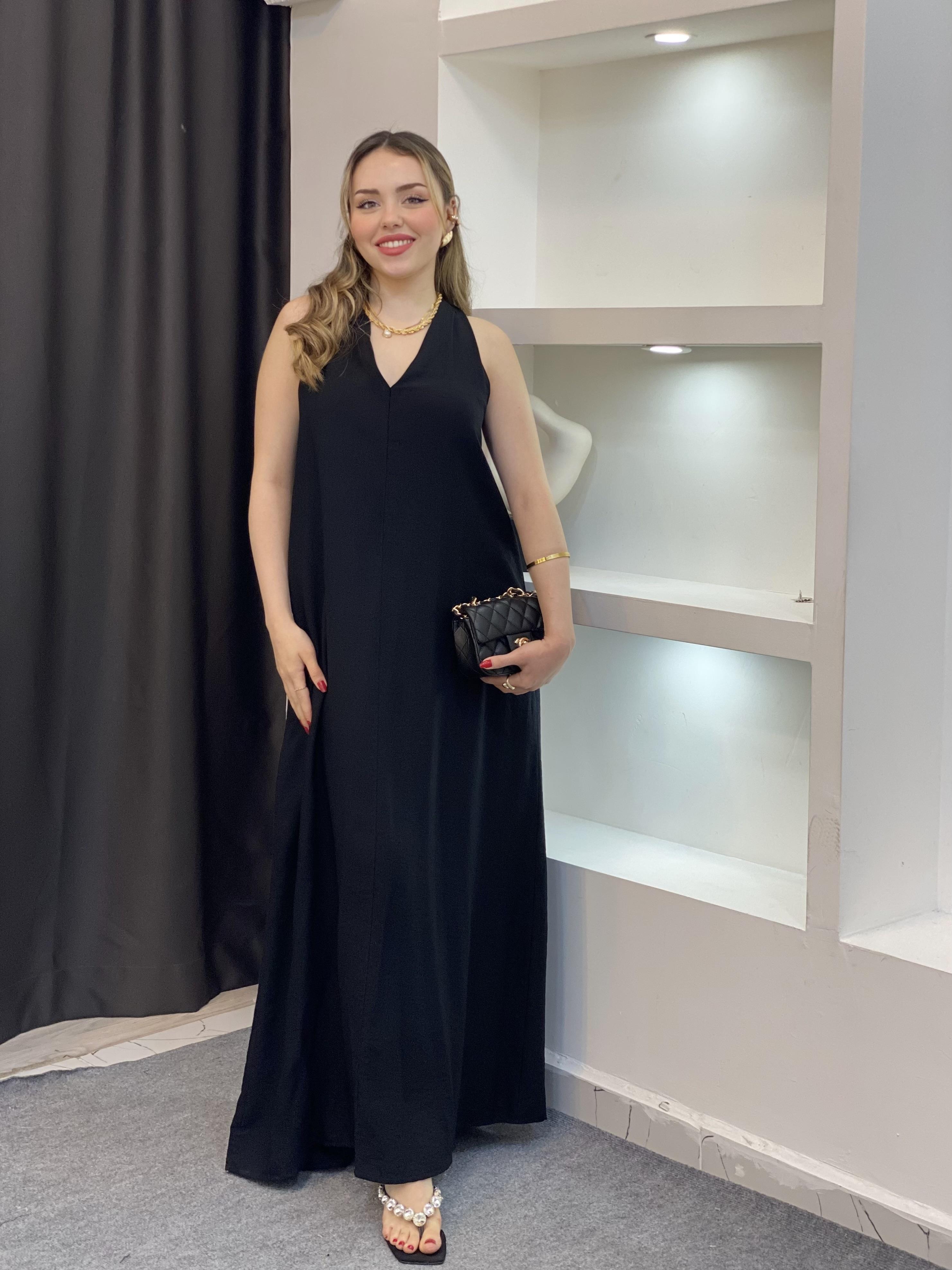 Siyah V Yaka Keten Elbise