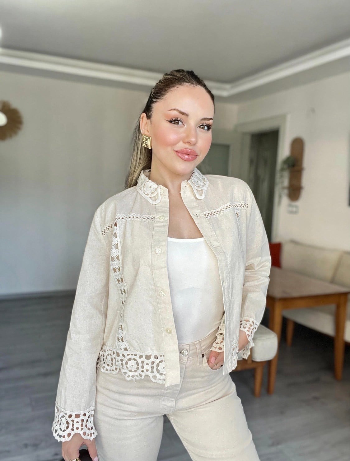 Tasarım Bej Motifli Ceket