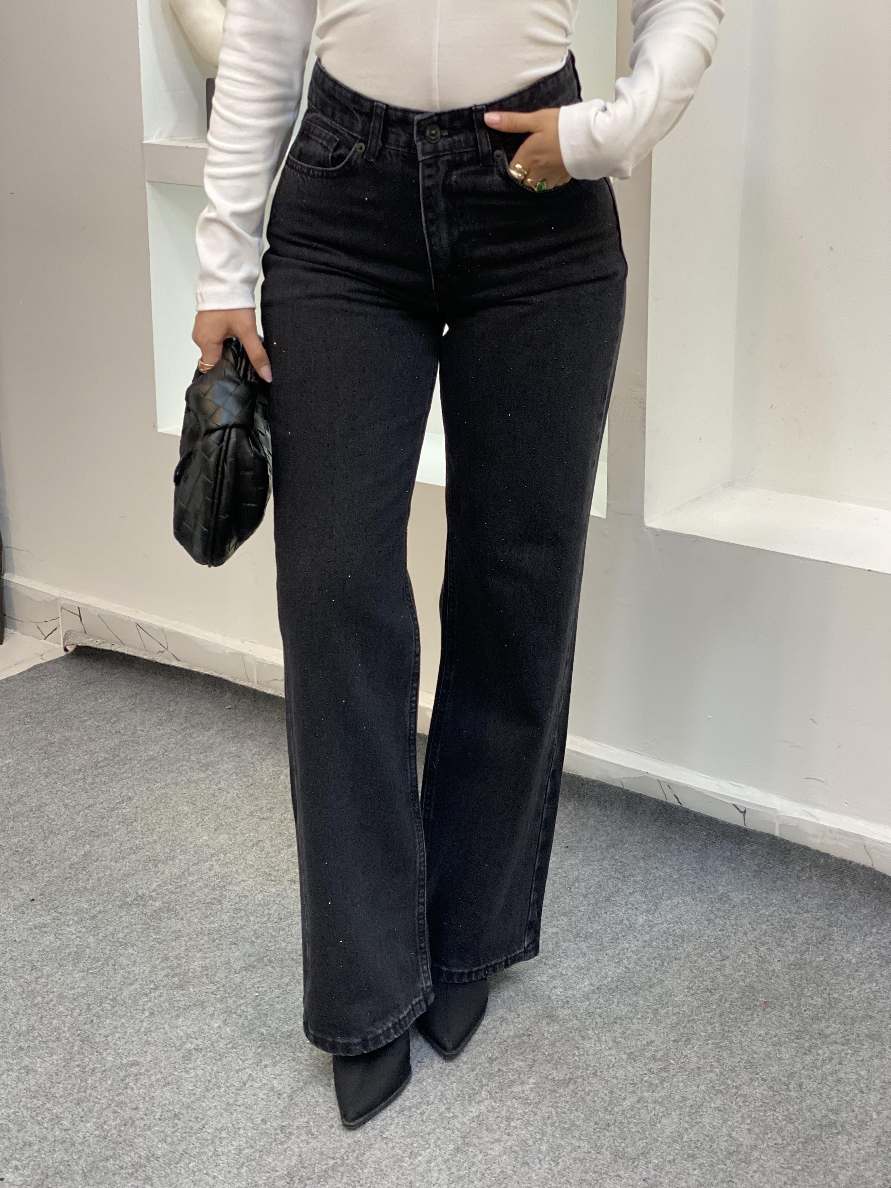 ZR Marka Taşlı Straight Jean 