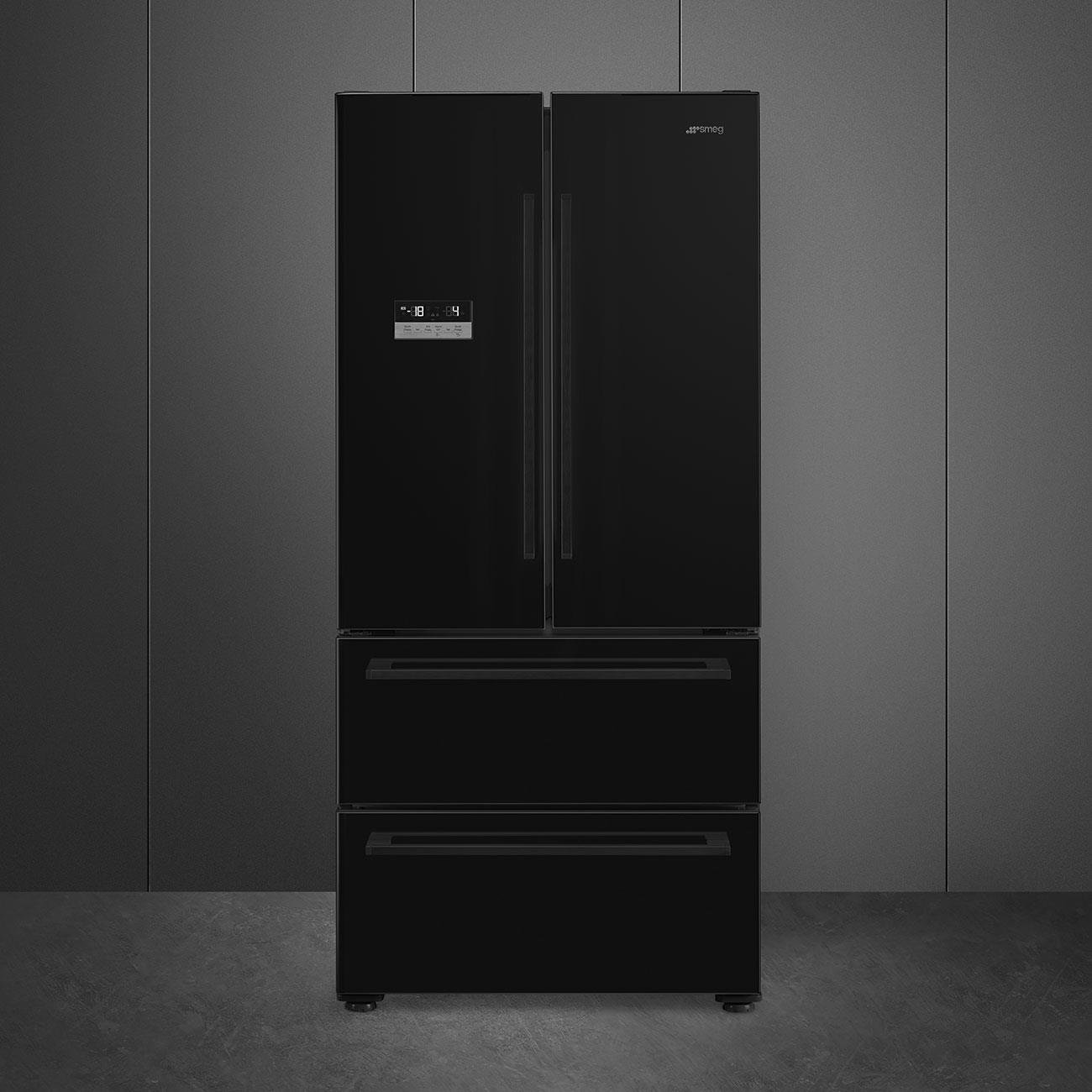 SMEG FQ55FNDE SİYAH SOLO BUZDOLABI