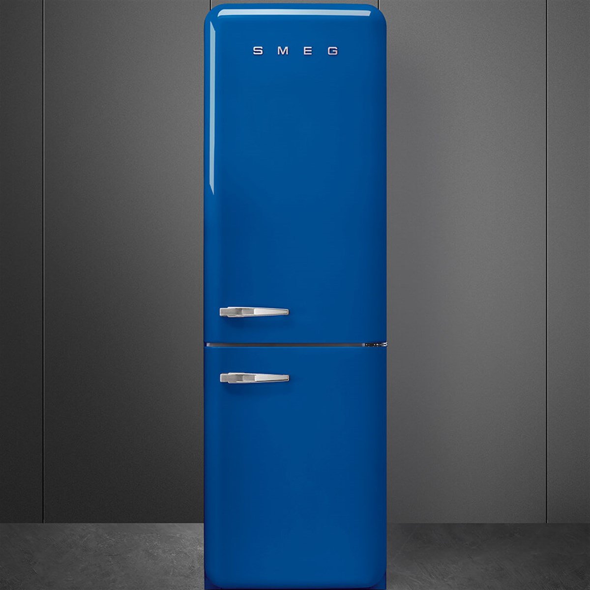 SMEG MAVİ BUZDOLABI FAB32RBE5