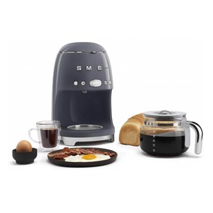 SMEG BARUT GRİSİ FİLTE KAHVE MAKİNESİ DCF02GREU