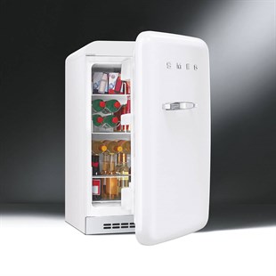 SMEG BEYAZ FAB10HRWH5 FAB10HLWH5 İÇECEK DOLABI