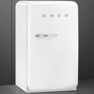 SMEG BEYAZ FAB10HRWH5 FAB10HLWH5 İÇECEK DOLABI