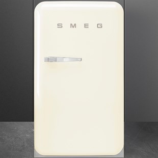 SMEG KREM FAB10HRCR5 FAB10HLCR5 İÇECEK DOLABI