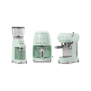 SMEG PASTEL YEŞİL ESPESSO KAHVE MAKİNESİ ECF01PGEU
