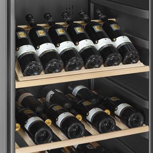 SMEG SCV115G-GS KLASİK SOLO ŞARAP SOĞUTUCU DOLAP