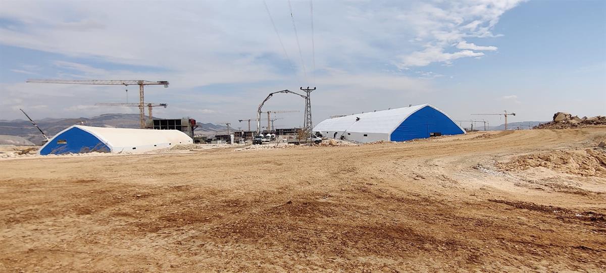 Büyükbaş Hayvan Çadırları 77m*13m