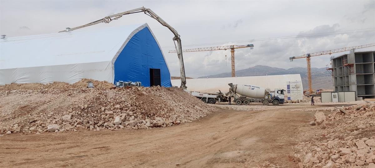 Büyükbaş Hayvan Çadırları 77m*13m