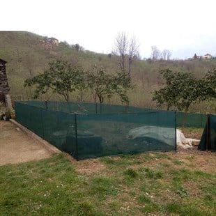 200cm Eninde %75 Lik Çit Filesi 40 Veya 50 Cm Kuşgözlü Şeritli Dikişli  Koyu Yeşil 200 Cm