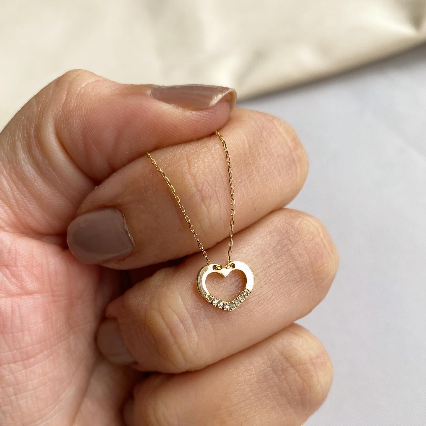 14K Altın Taşlı Kalp Kolye