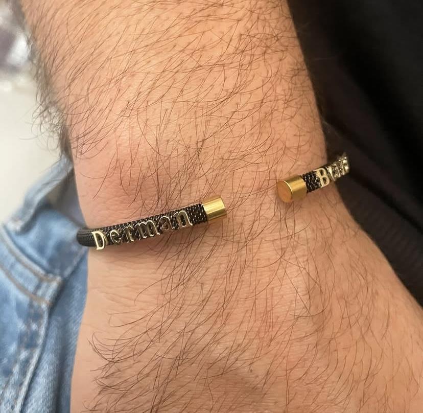 14K Altın İsimli Siyah Çelik Bileklik