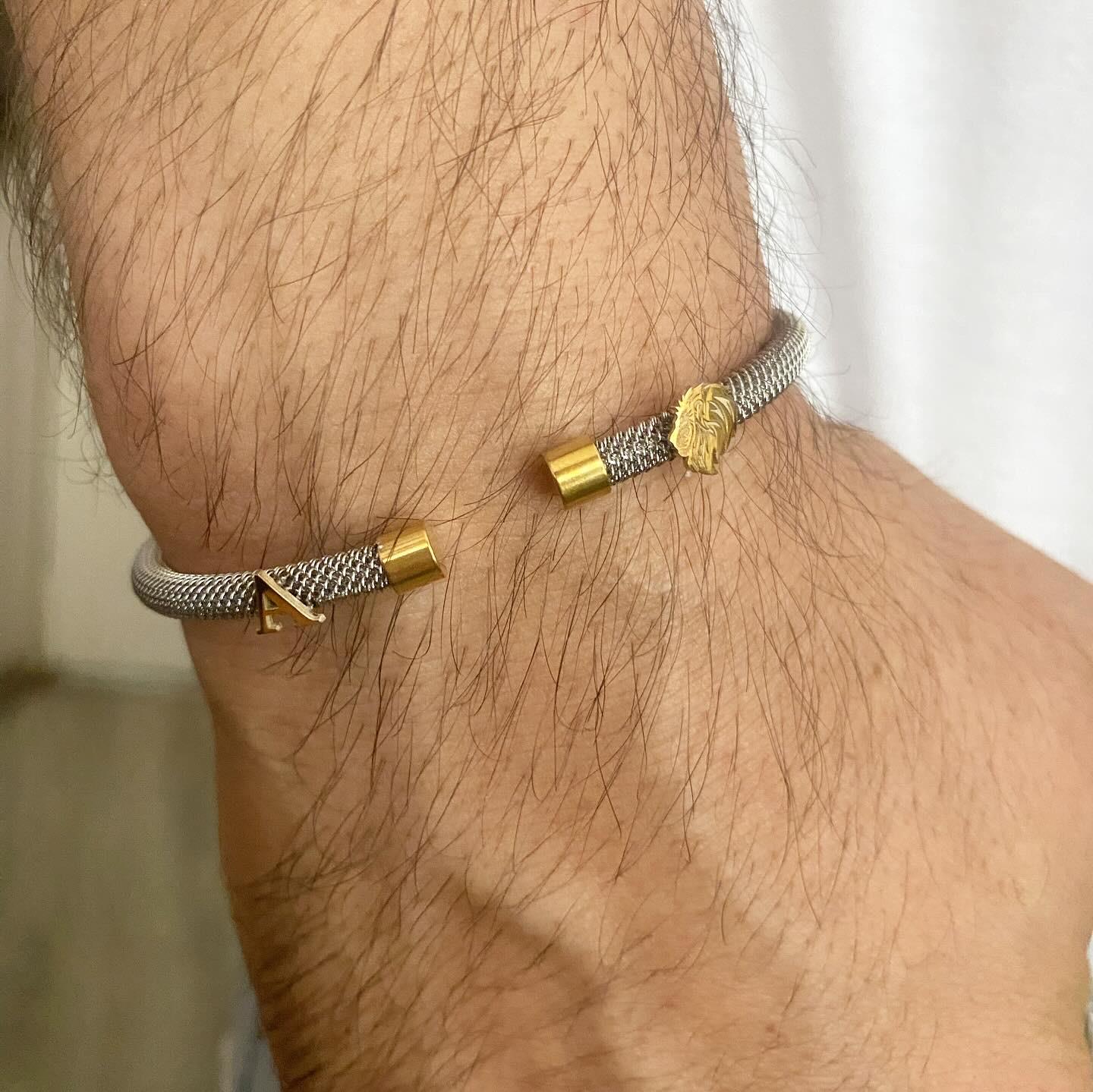 Çelik Üzeri 14K Altın Aslan Tek Harfli Bileklik