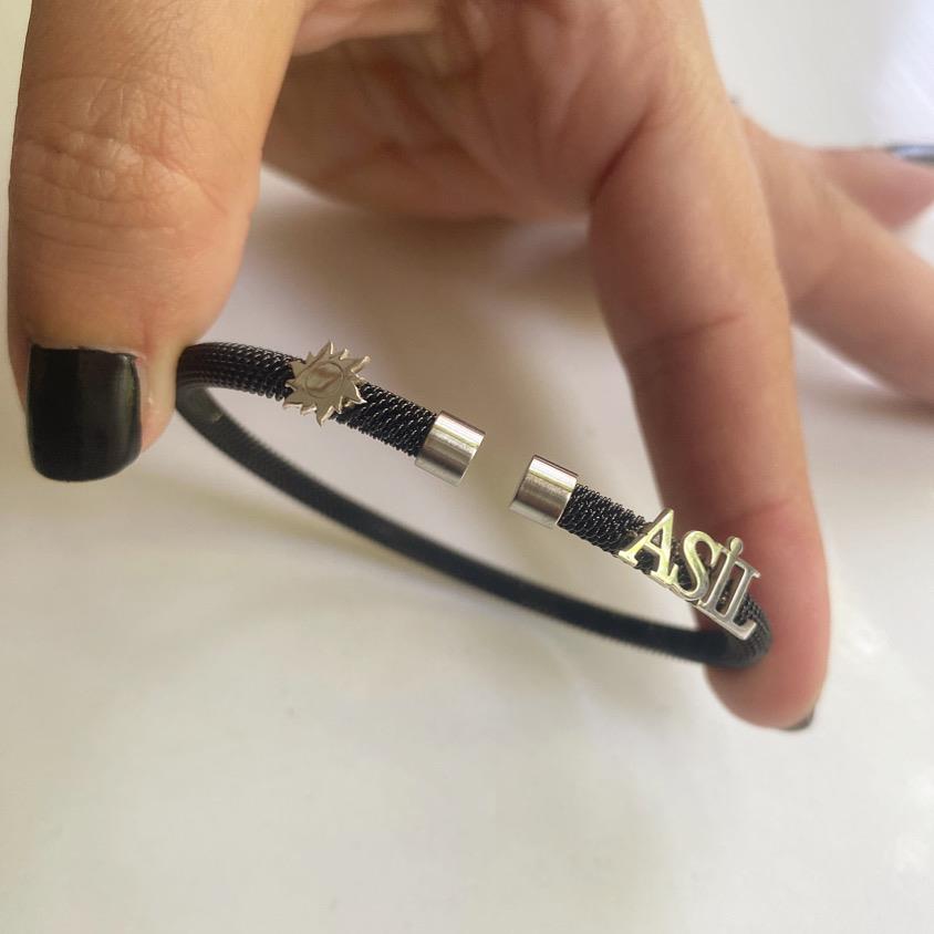 Siyah Çelik 14k Beyaz Altın Harf ve Güneş logolu Bileklik