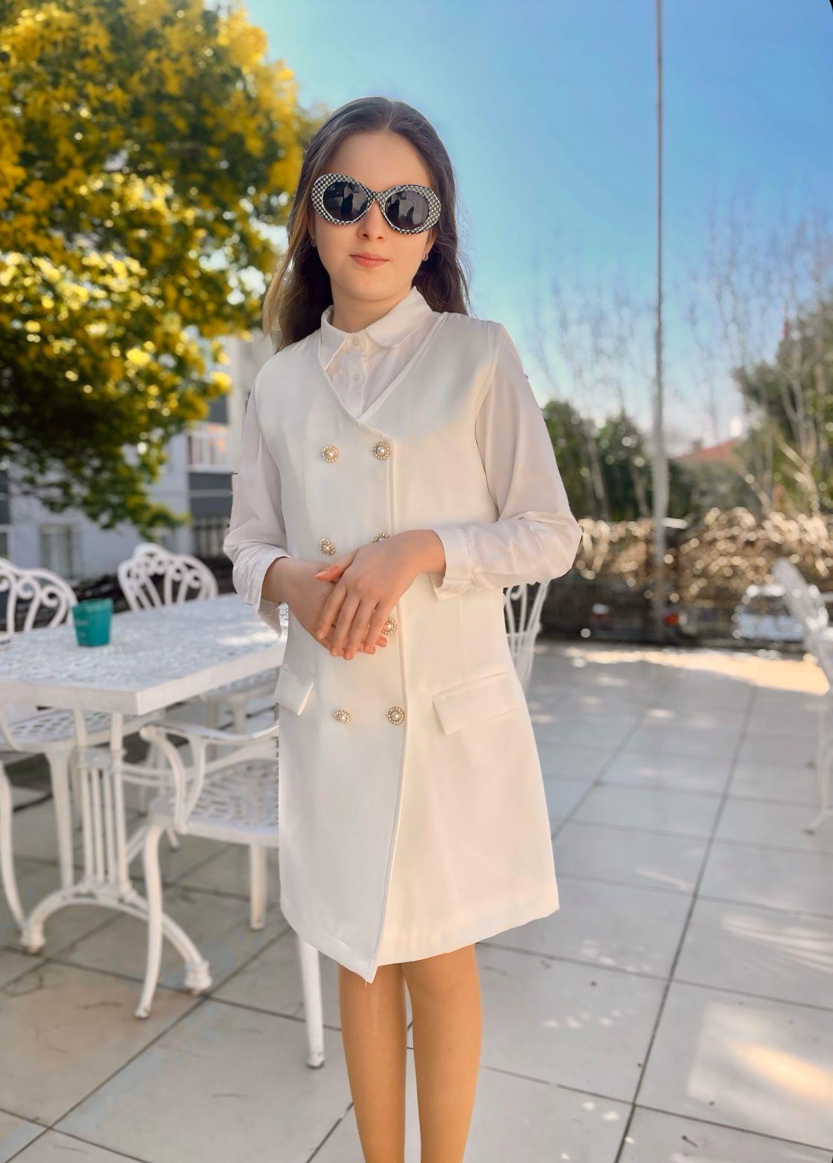 İncili Düğmeli Kolsuz Blazer Ceket ElbiseKız ÇocukHilal Akıncı Kids