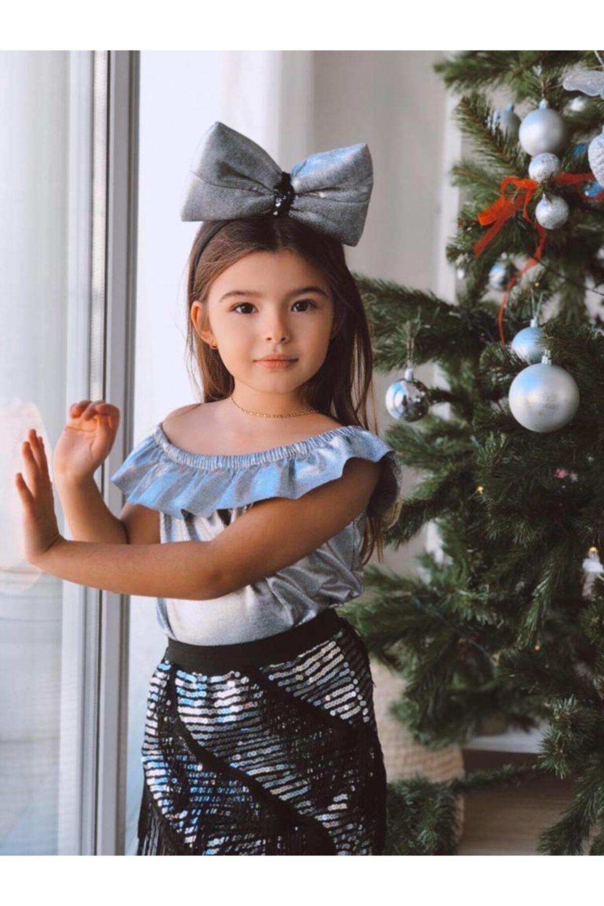 Kız Çocuk Varaklı Gri Bluz Saçaklı Etek Taç TakımAlt - Üst TakımHilal Akıncı Kids