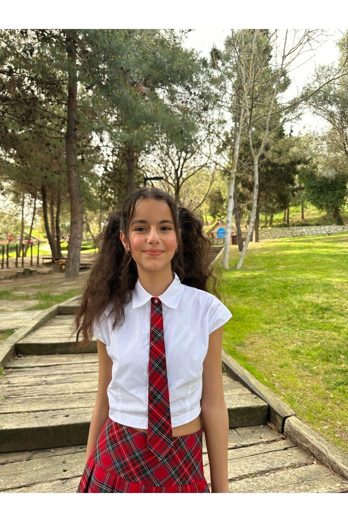 Kravatlı Etek Kolej Etek 2'Li TakımAlt-Üst TakımHilal Akıncı Kids
