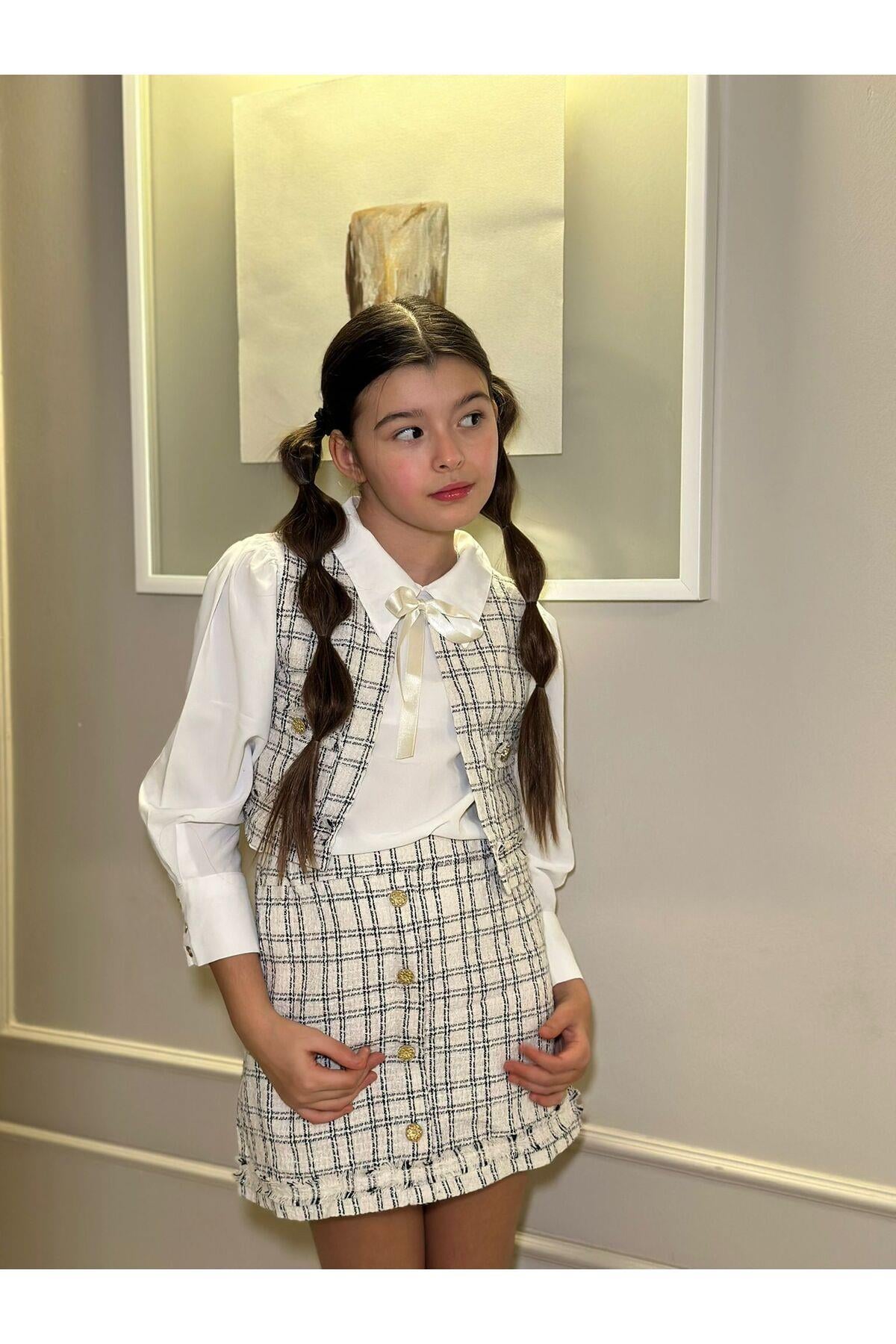 Kız Çocuk Gri Yelek Etek Beyaz Gömlek 3'lü TakımAlt - Üst TakımHilal Akıncı Kids