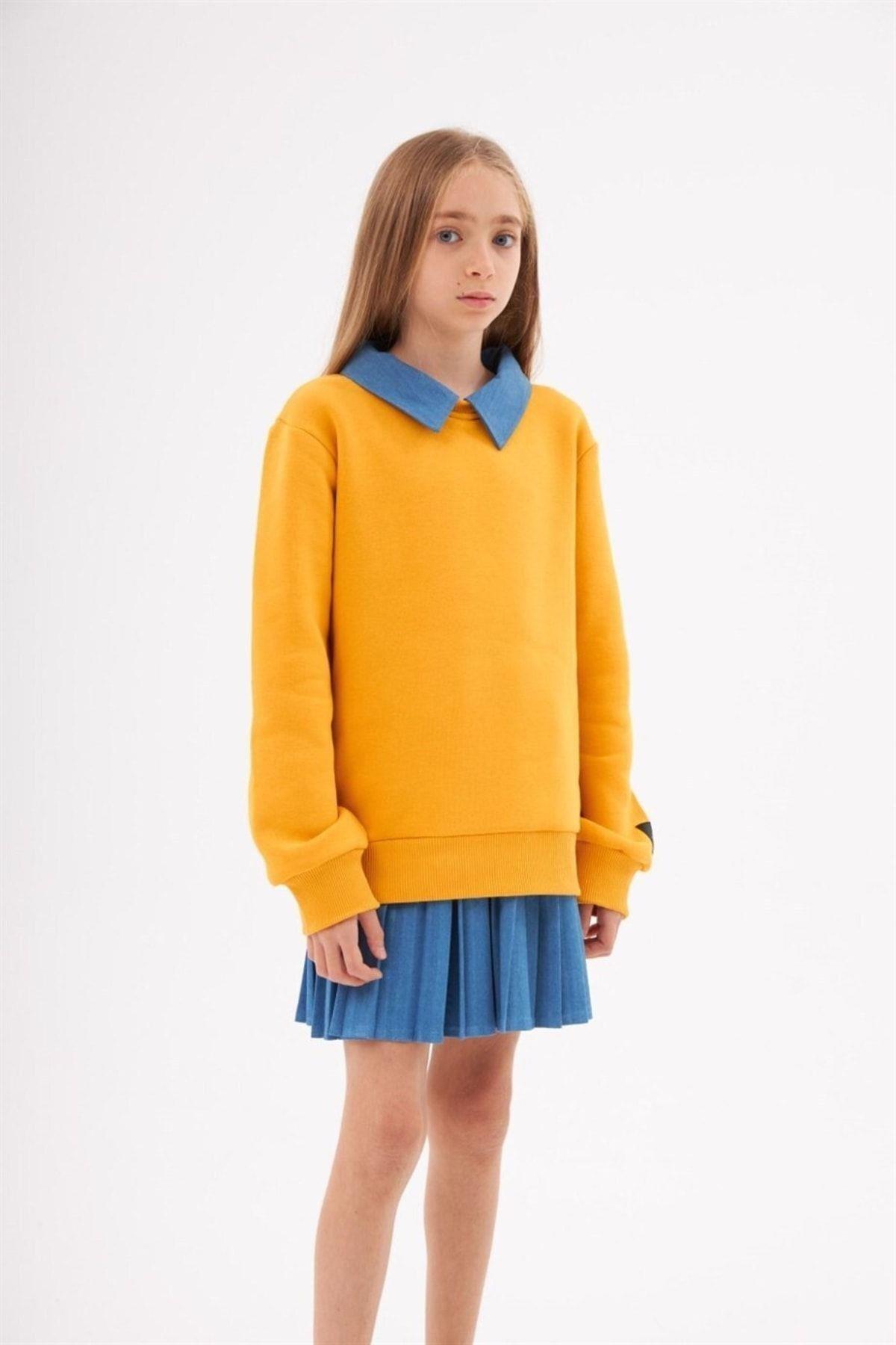 Kız Çocuk Kot Yakalı Şardonlu Sweatshirt Piliseli Kot Etek 2'li TakımAlt - Üst TakımHilal Akıncı Kids
