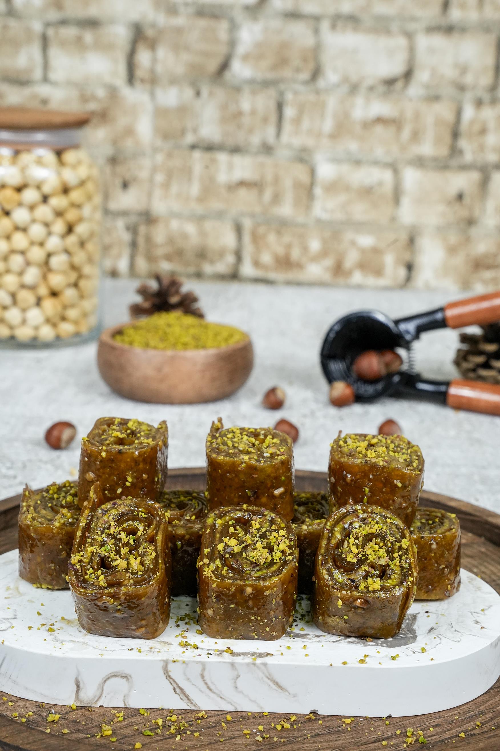 Antepfıstıklı Ballı Tatlı