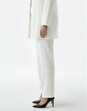 Beyaz Bol Paça Kumaş Pantolon