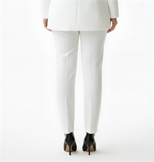 Beyaz Klasik Paça Kumaş Pantolon