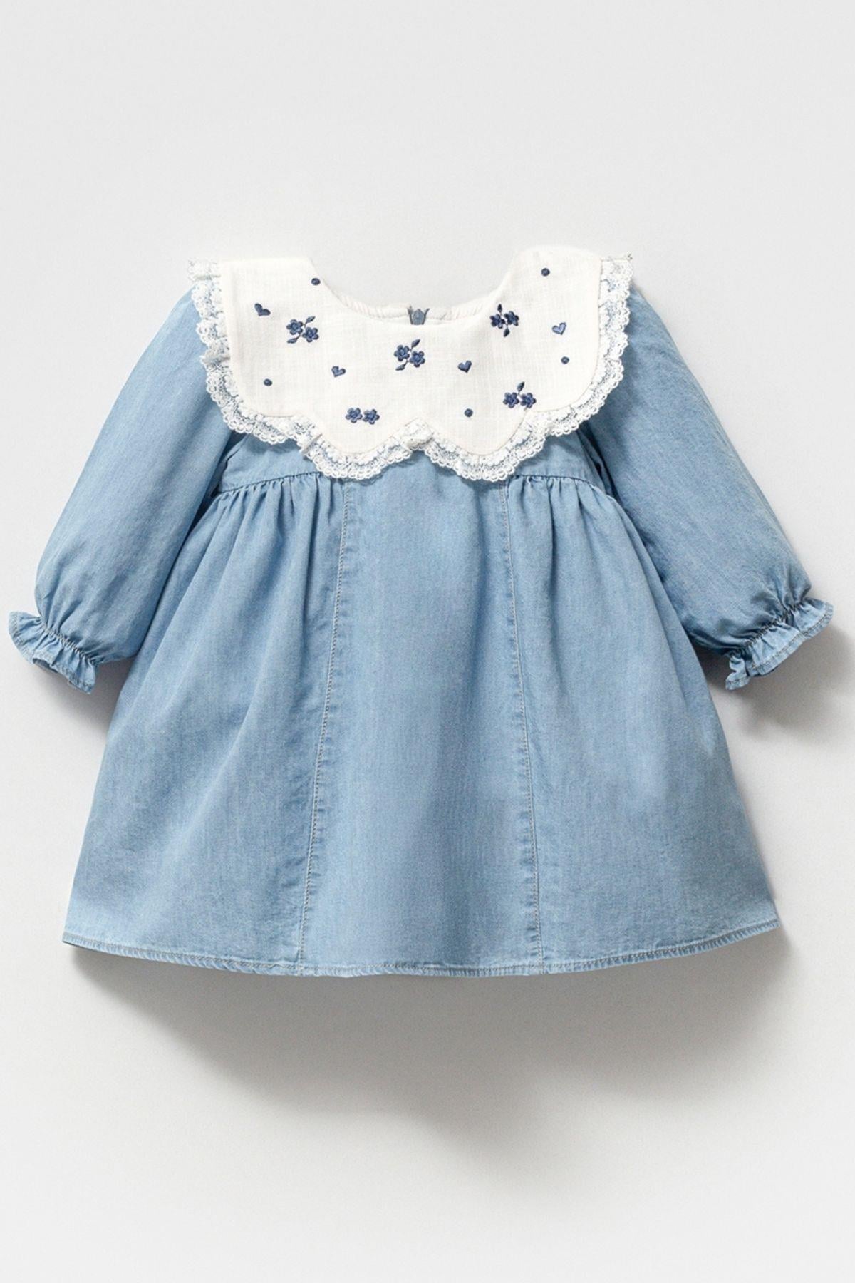 Nakış İşlemeli Dantel Yaka Detaylı Bebek Jean Elbise
