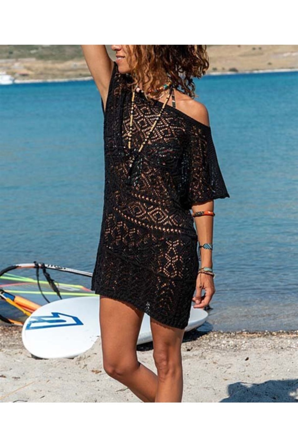 Kadın Tek Omzu Açık Dantel Örme Siyah Plaj Elbisesi | aqefashion.com