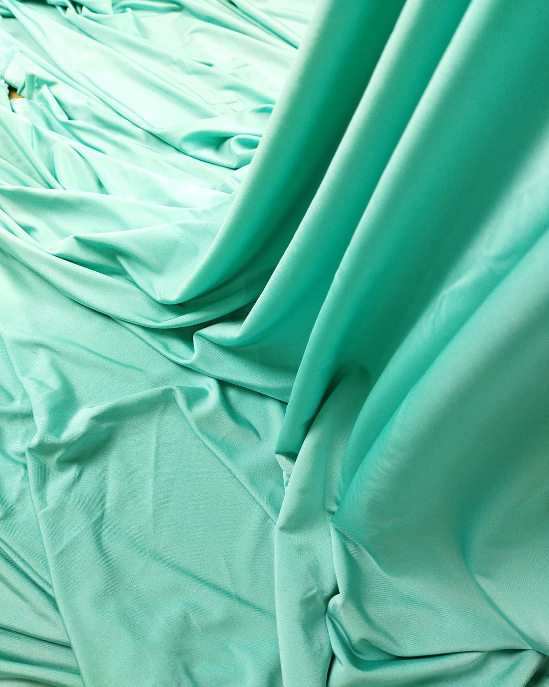 Jarse kumaş farklı renkler, esnek ve yumuşak dokulu jarse kumaş