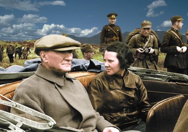 Mustafa Kemal Atatürk - Kanvas Tablo ATGE-027-FAtatürk TablolarıTablolife.com