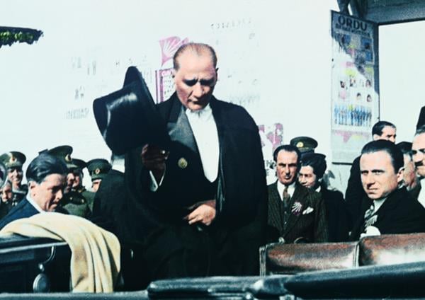 Mustafa Kemal Atatürk - Kanvas Tablo ATGE-030-FAtatürk TablolarıTablolife.com