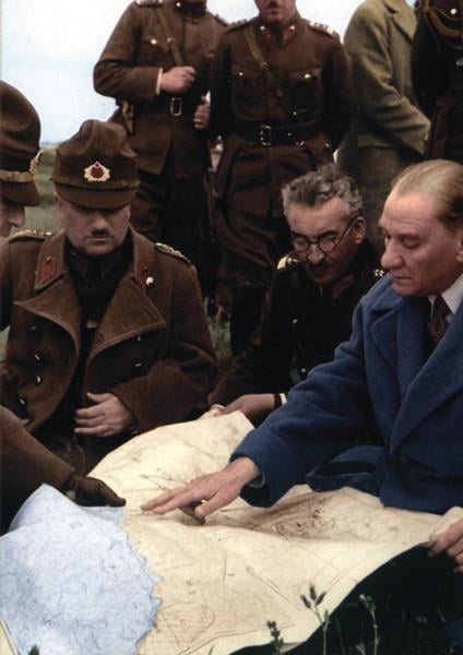 Mustafa Kemal Atatürk - Kanvas Tablo ATGE-091-FAtatürk TablolarıTablolife.com