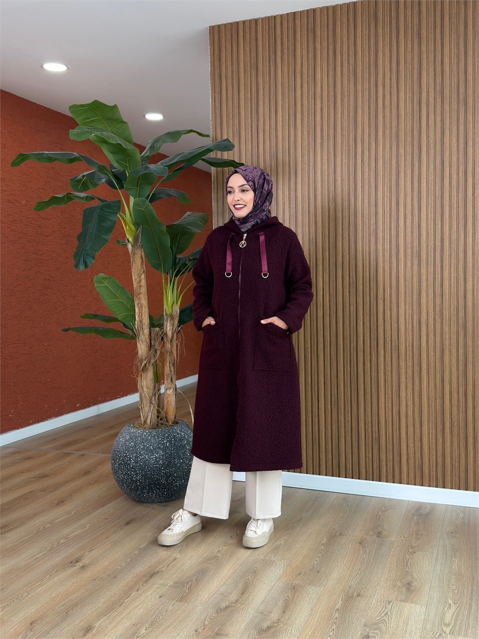 Dila Kuzu Kap-Mürdüm