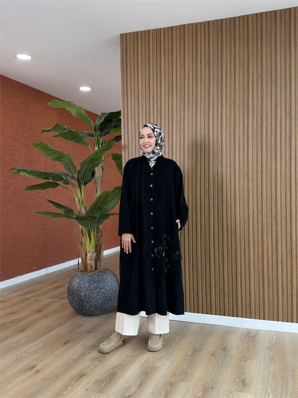 Dora Payetli Kadife Kap-Siyah