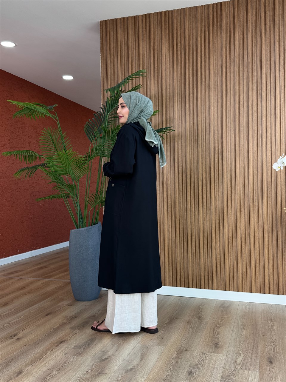 Gamze Tencel Kap -Siyah