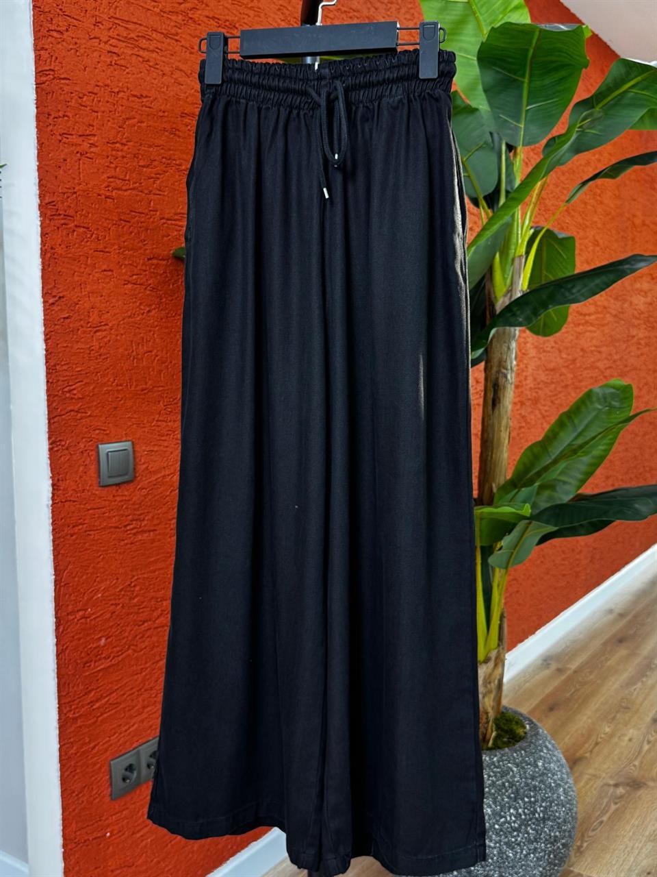 Kadın Tencel Bol Paça Etekli Kot Pantolon-Siyah
