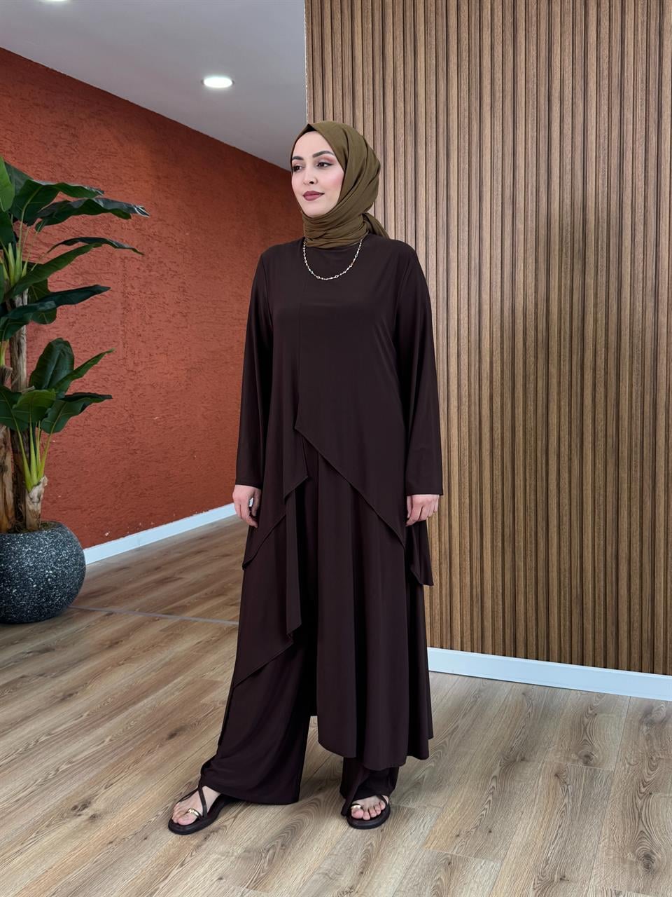 Melisa Tasarım Takım - Kahverengi